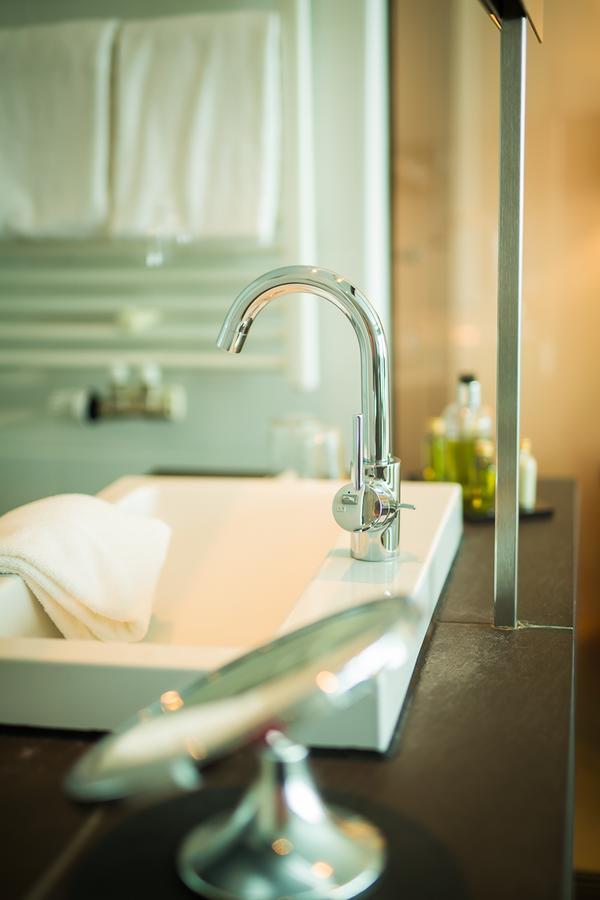 Aika Seaside Living Hotel Friedrichshafen Ngoại thất bức ảnh